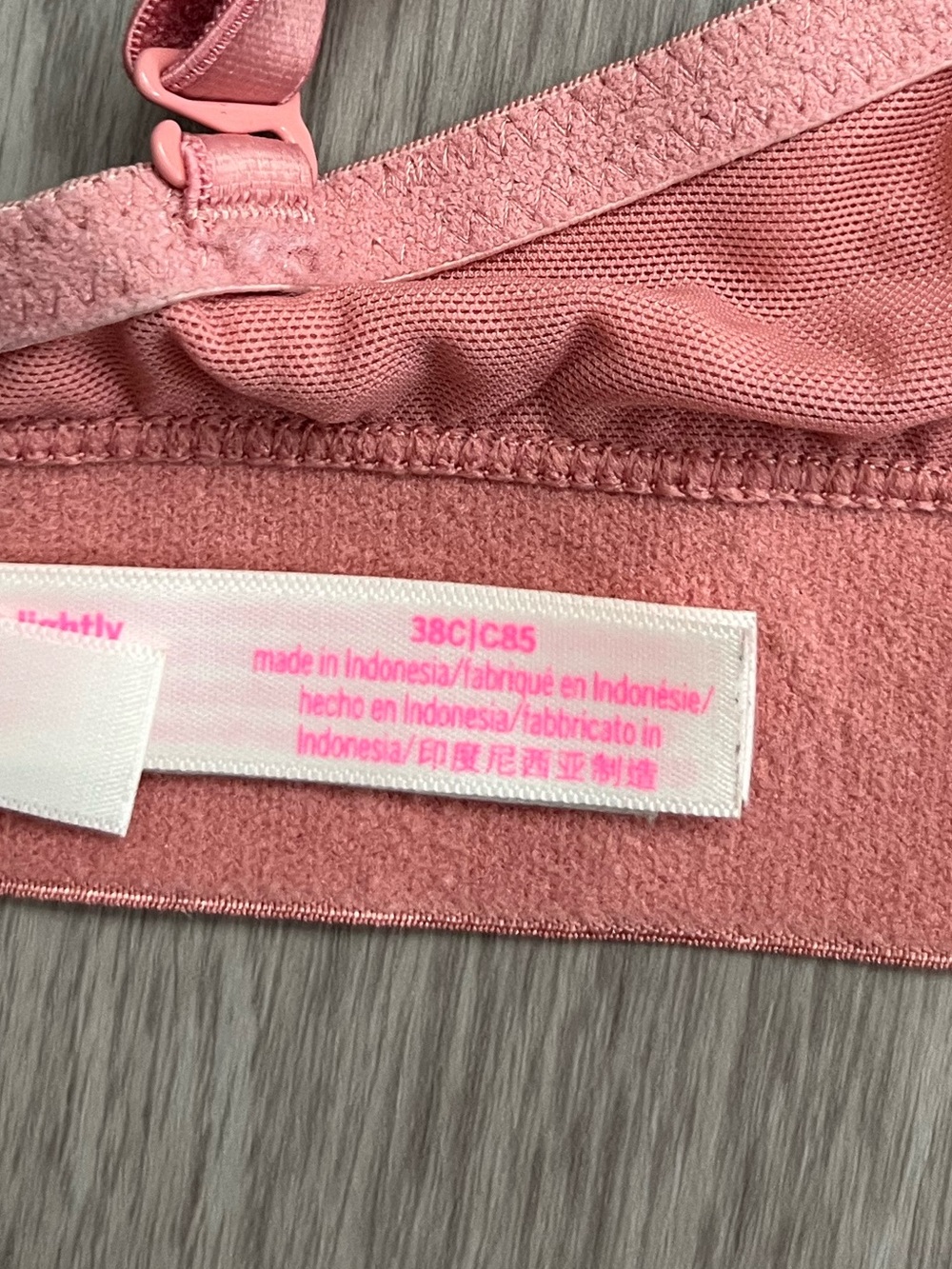PINK Victoria’s Secret Wireless Lightly Lined Bra Bundle 38C - Picture 5 of 7